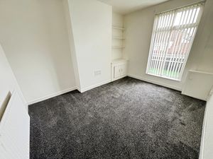 Lounge- click for photo gallery